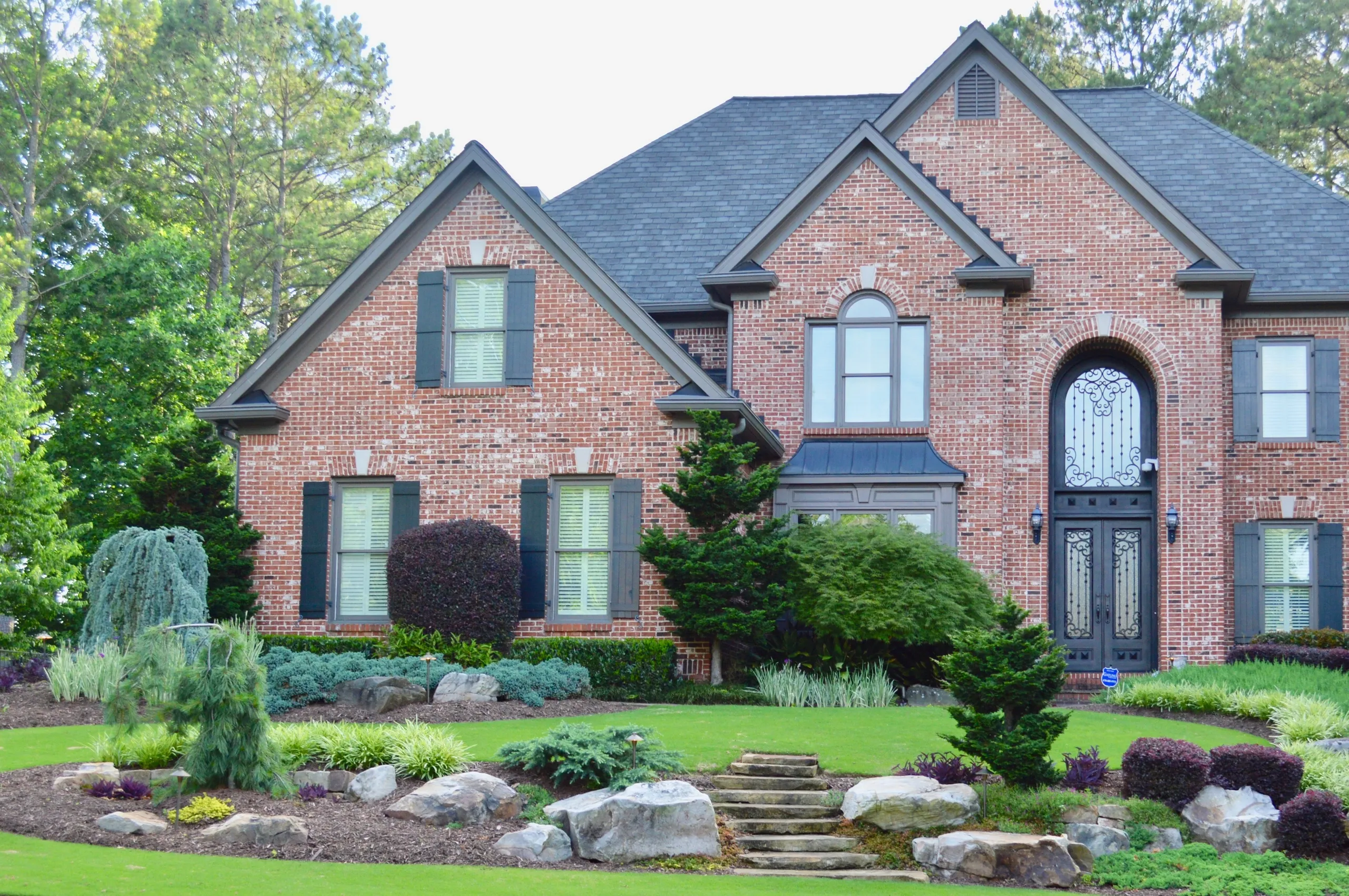 Landscaping & Hardscapes photo