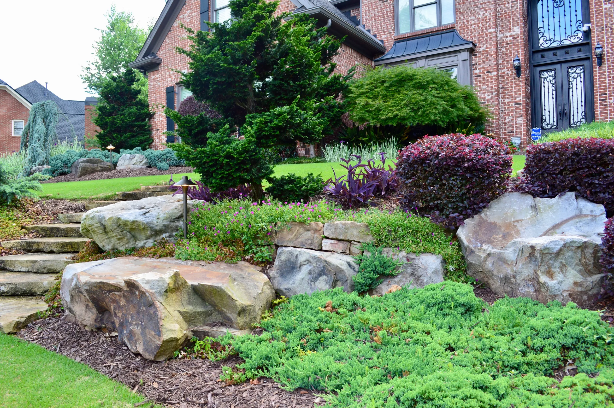 Landscaping & Hardscapes photo