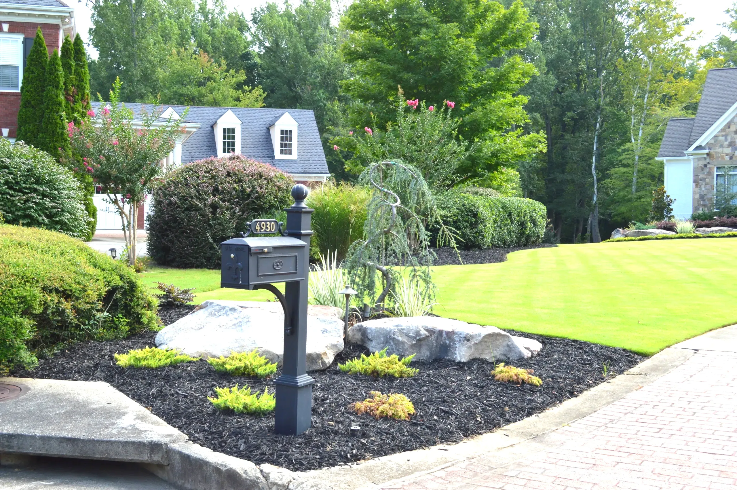 Landscaping & Hardscapes photo