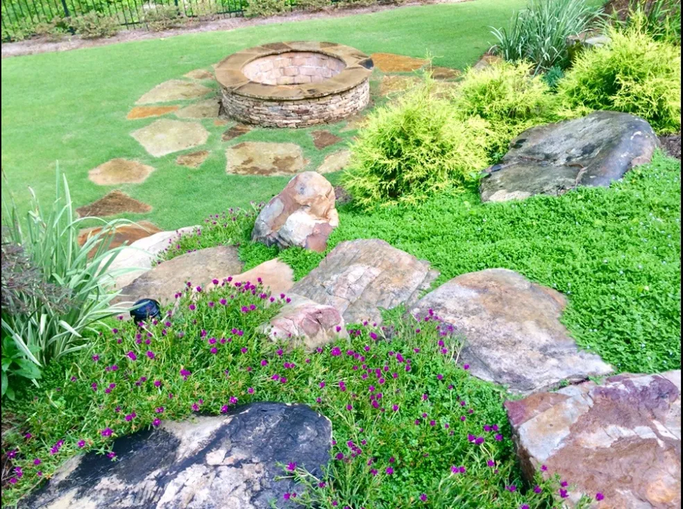 Landscaping & Hardscapes photo